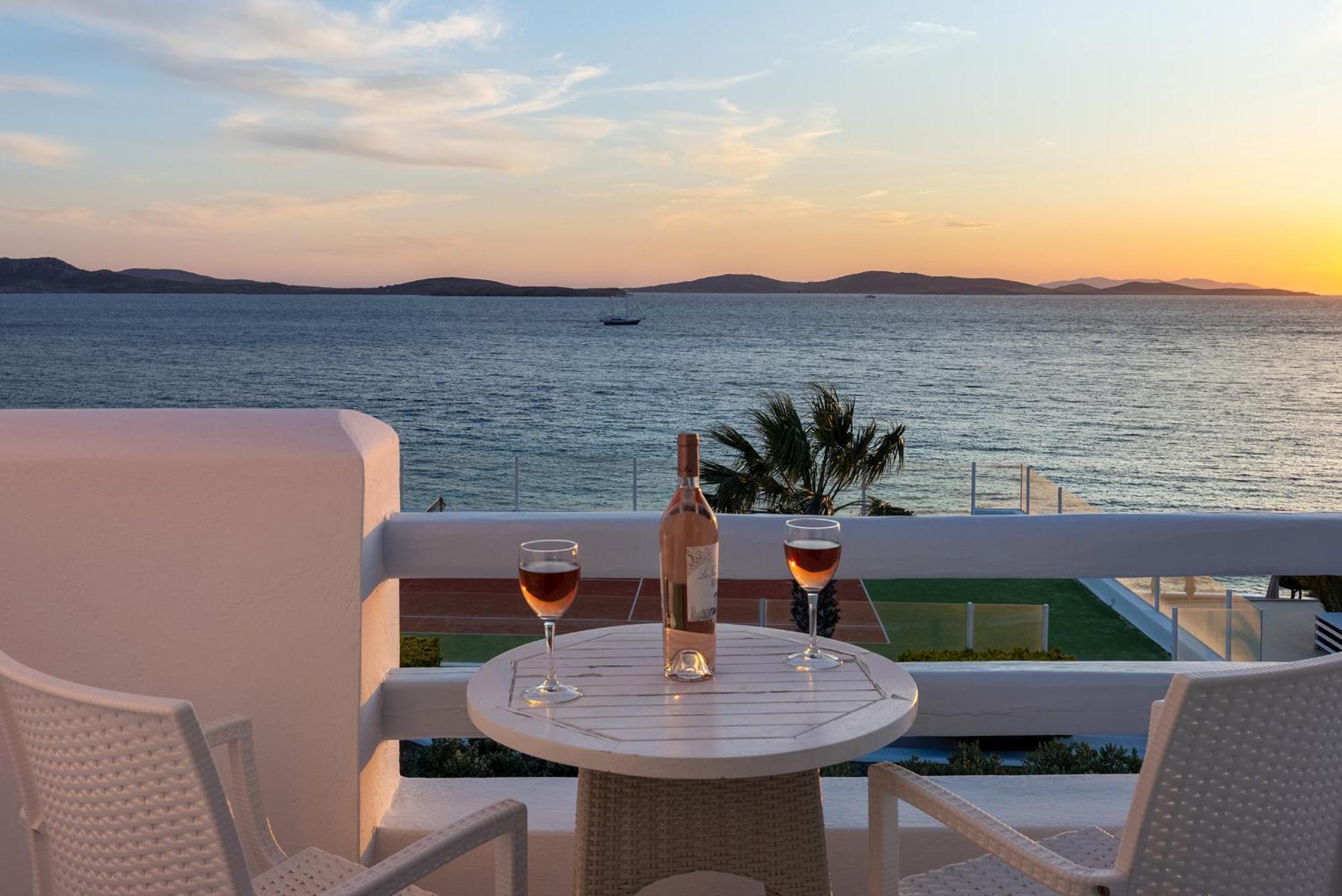 Saint John Hotel Villas & Spa Agios Ioannis Diakoftis Екстер'єр фото Sunset at the hotel